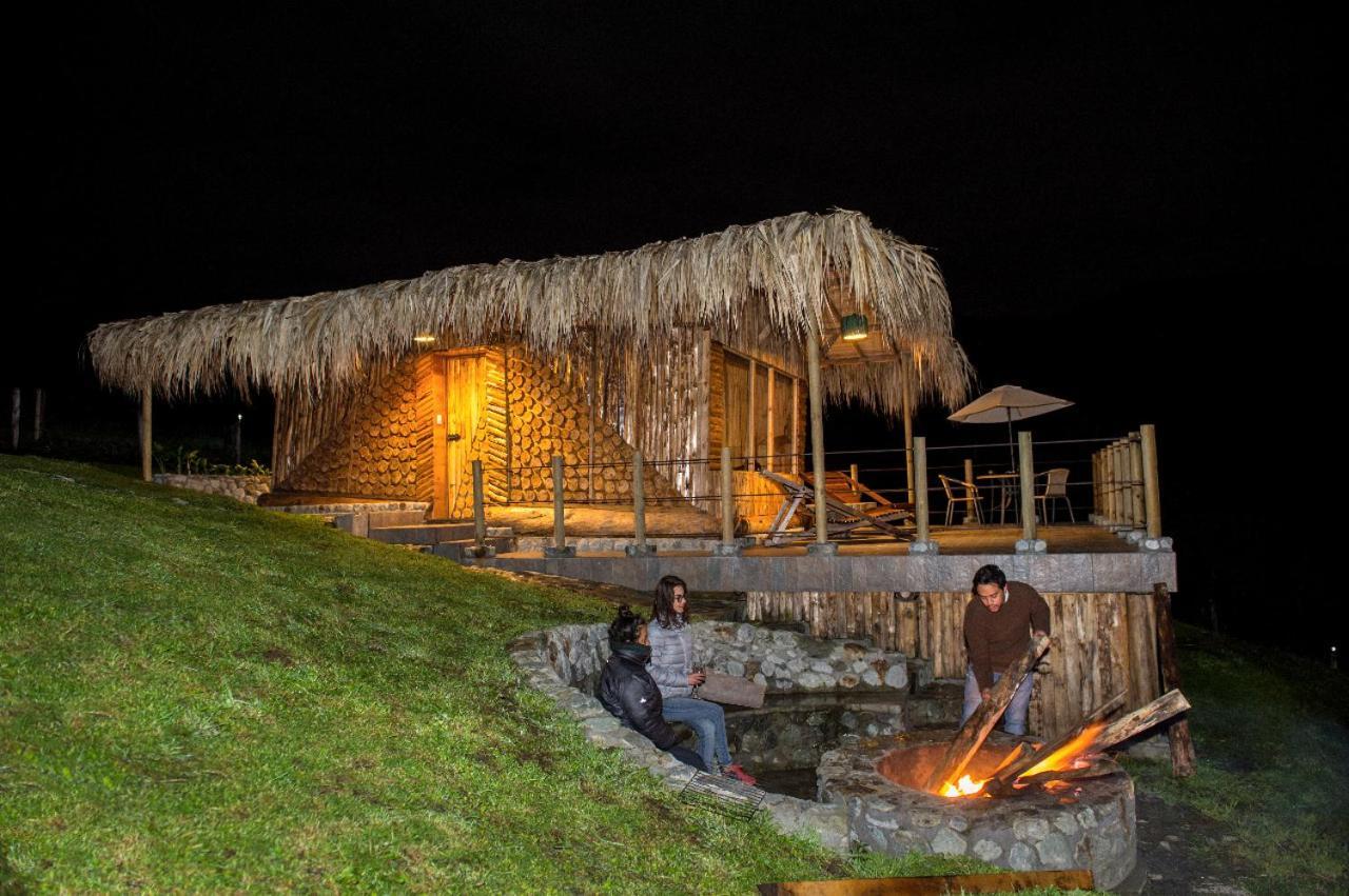 Hostal La Laguna Villamaria Екстер'єр фото