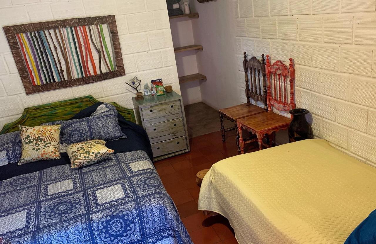 Hostal La Laguna Villamaria Екстер'єр фото